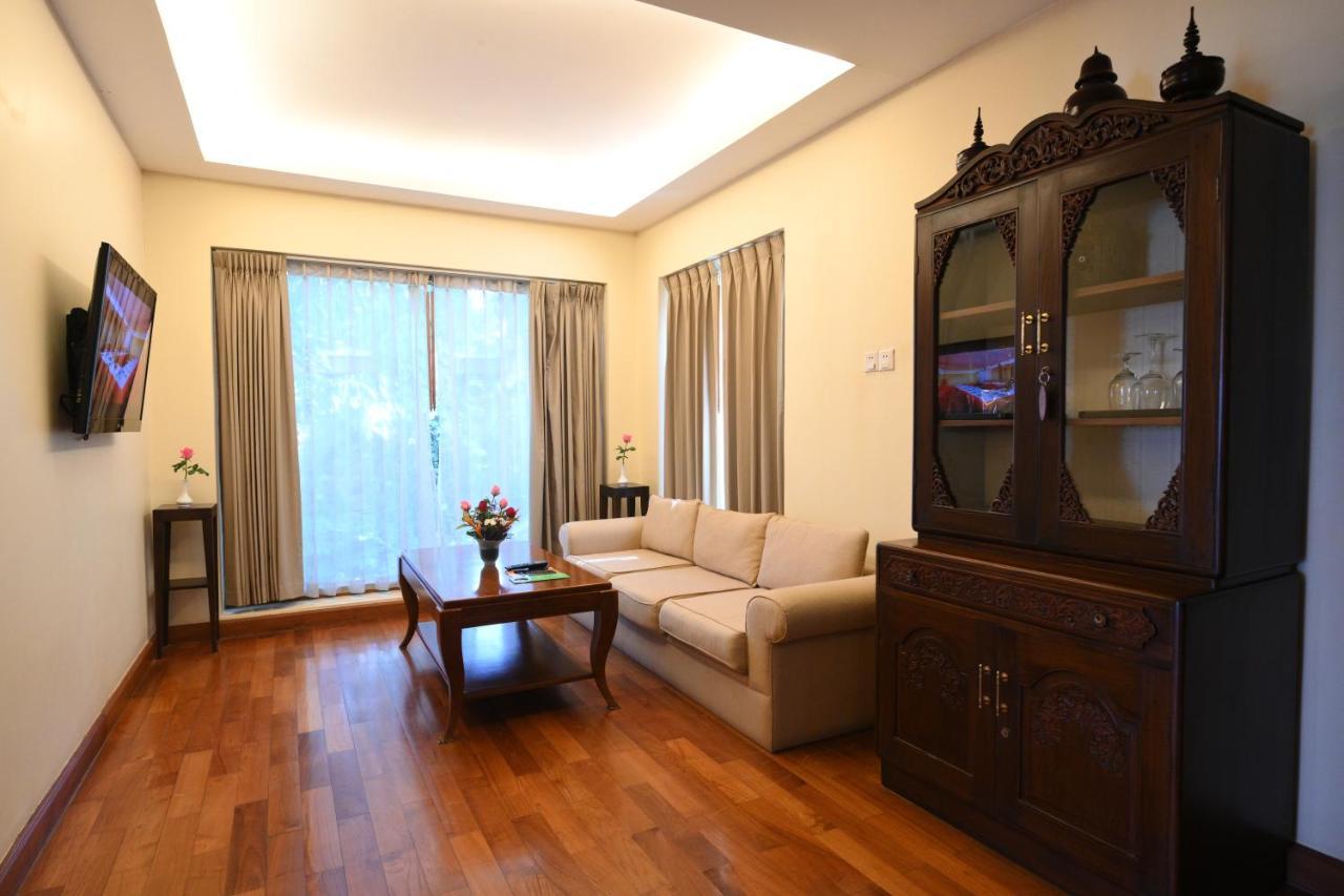 Aye Yar River View Resort Bagan Ngoại thất bức ảnh