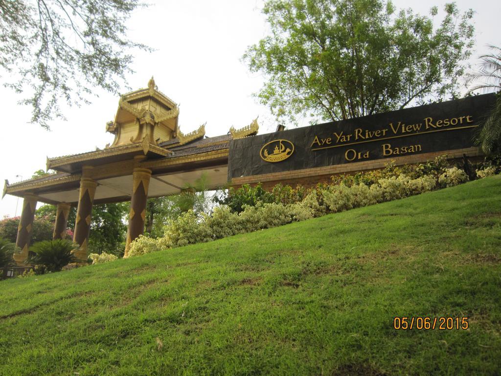 Aye Yar River View Resort Bagan Ngoại thất bức ảnh