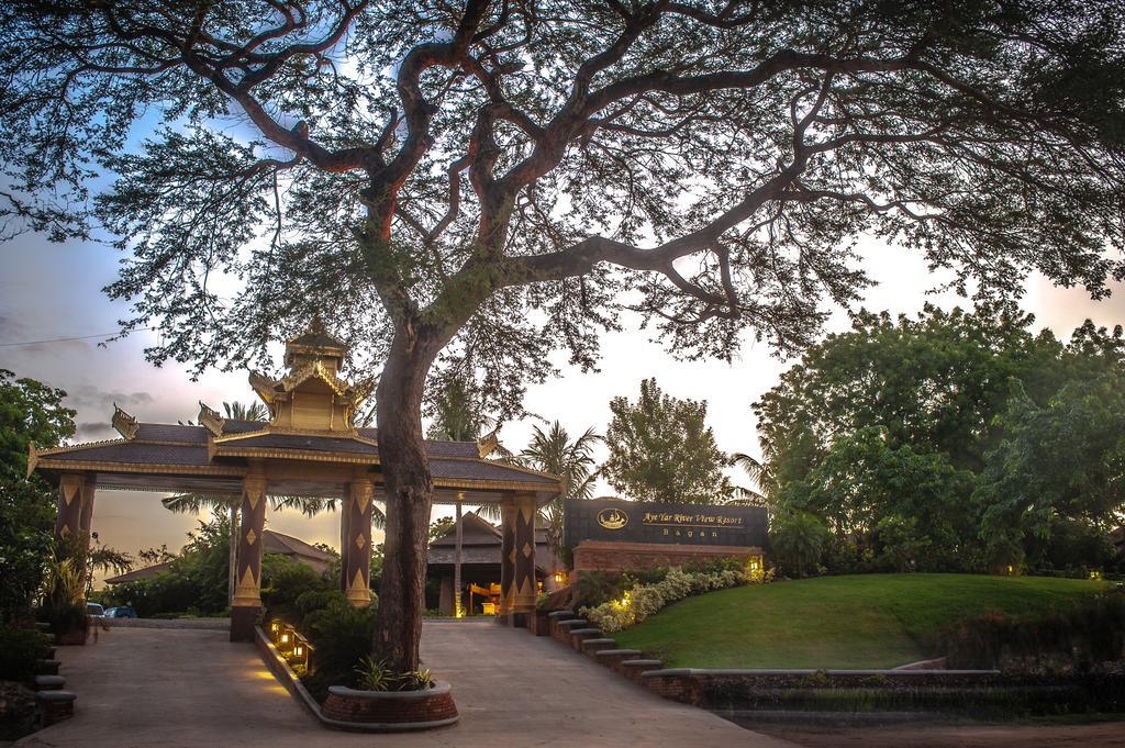 Aye Yar River View Resort Bagan Ngoại thất bức ảnh