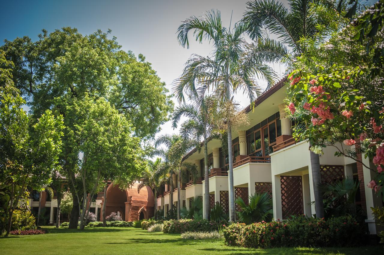 Aye Yar River View Resort Bagan Ngoại thất bức ảnh