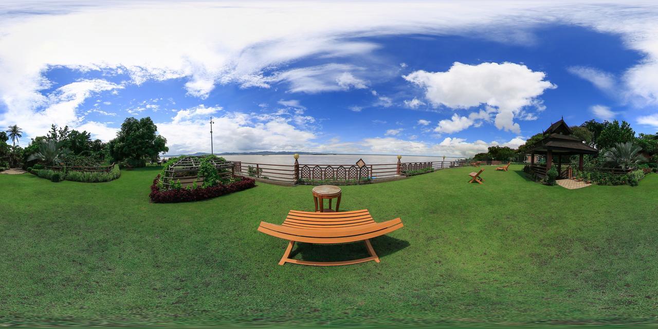 Aye Yar River View Resort Bagan Ngoại thất bức ảnh